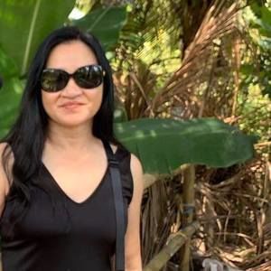 Meet your Posher, Tina